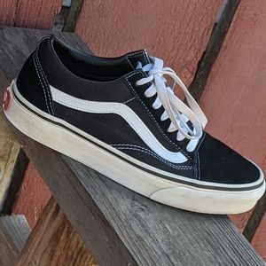 Vans Old Skool Skate Sneakers Black and White